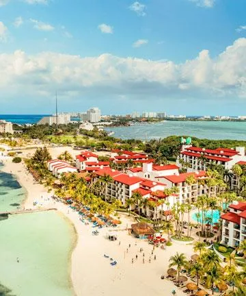 Aerial view of resort and beach — The Royal Cancun All Suites Resort